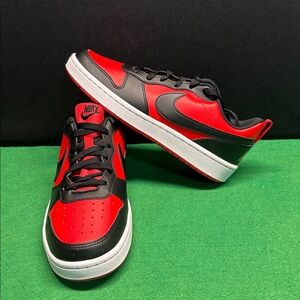 NEW Kids Nike Court Borough Low GS Youth Size 7. Black/Red